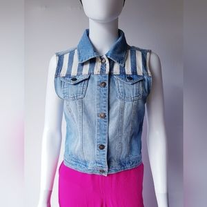Forever21 Premium Denim Vest💙